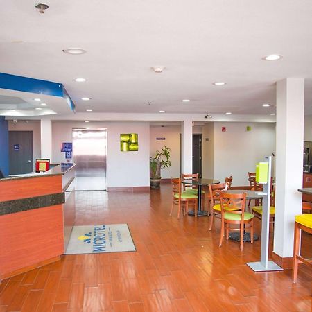 Microtel Inn & Suites By Wyndham Дафне Экстерьер фото